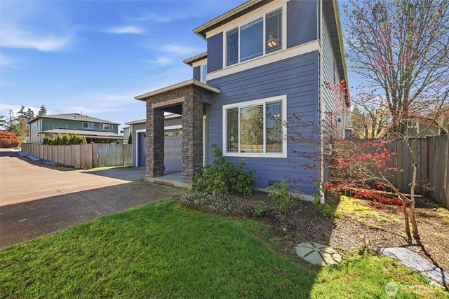 35703 20th Avenue SW, Federal Way, WA 98023