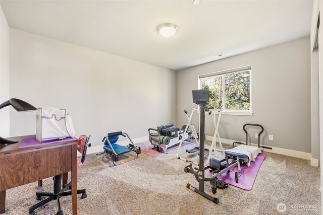 35703 20th Avenue SW, Federal Way, WA 98023