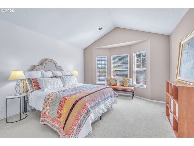 6231 Sw 18TH Dr, Portland, OR 97239