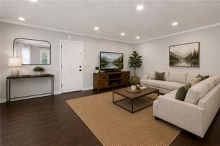 16012 Moorpark 205A, Encino, CA 91436