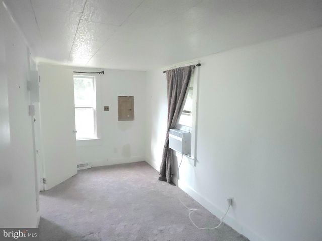118 NW 3RD ST, Milford, DE 19963