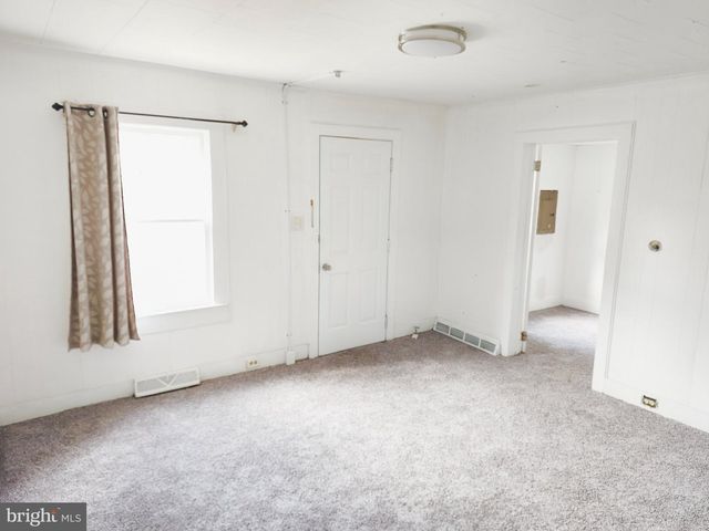 118 NW 3RD ST, Milford, DE 19963