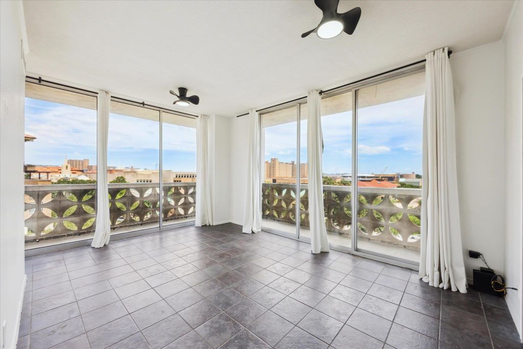 1801 Lavaca ST 4D, Austin, TX 78701
