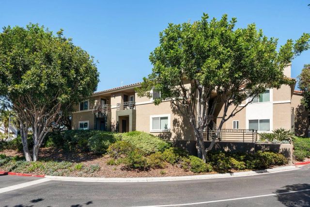 7415 Charmant 2501, San Diego, CA 92122