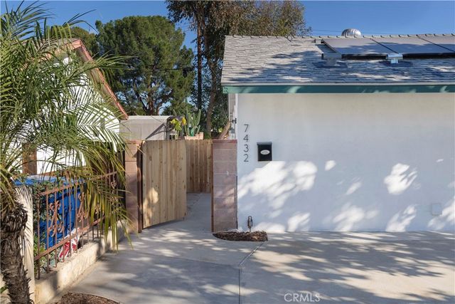 7430 Ponce Avenue, West Hills, CA 91307