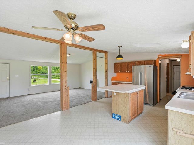 8137 Marquette Road, Wales Twp, MI 48027