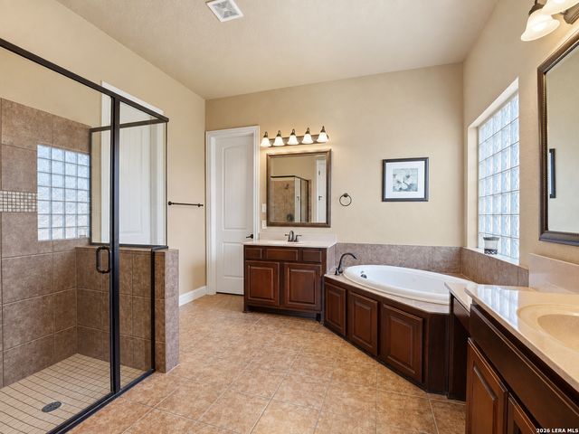 27079 SABLE RUN, Boerne, TX 78015