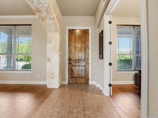 27079 SABLE RUN, Boerne, TX 78015