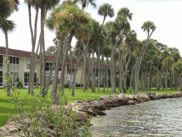 230 Cape Shores Circle 17-G, Cape Canaveral, FL 32920