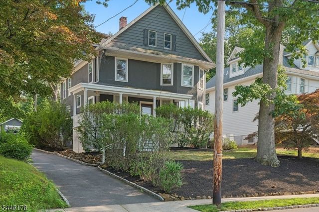 26 Mountain Ave, Summit City, NJ 07901