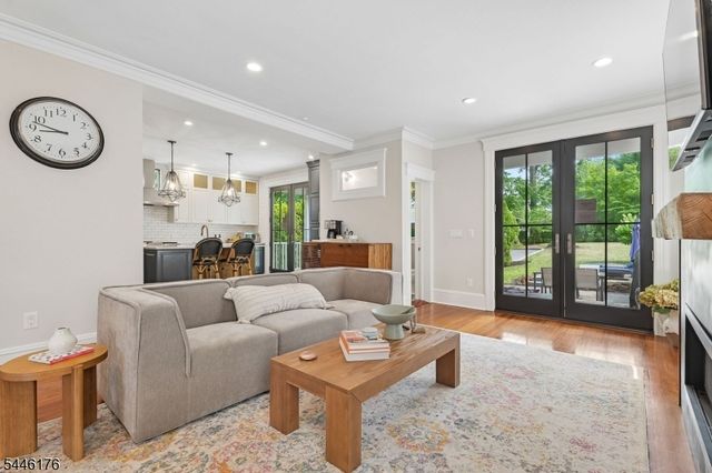 26 Mountain Ave, Summit City, NJ 07901