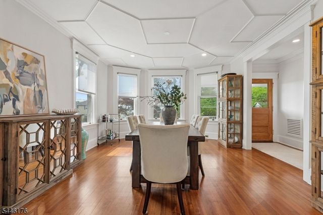 26 Mountain Ave, Summit City, NJ 07901