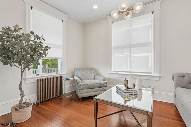 26 Mountain Ave, Summit City, NJ 07901