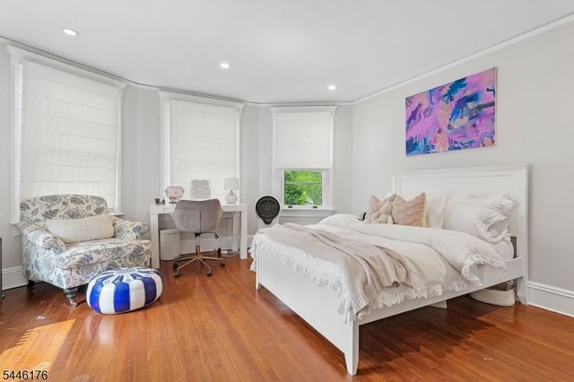 26 Mountain Ave, Summit City, NJ 07901