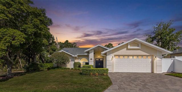 7751 LEIGHTON CIRCLE, New Port Richey, FL 34654