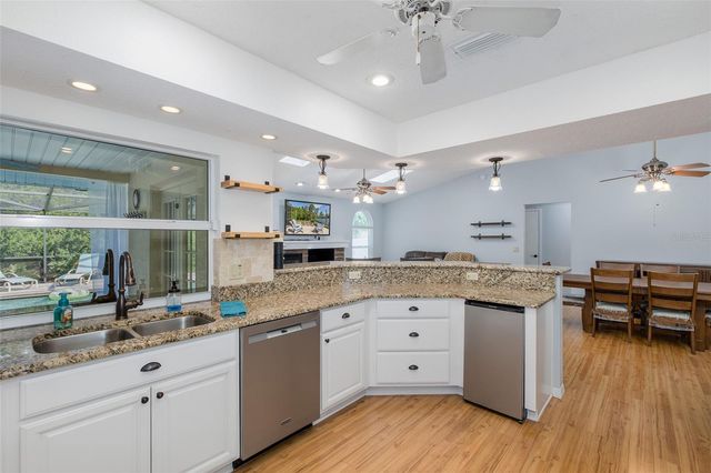 7751 LEIGHTON CIRCLE, New Port Richey, FL 34654