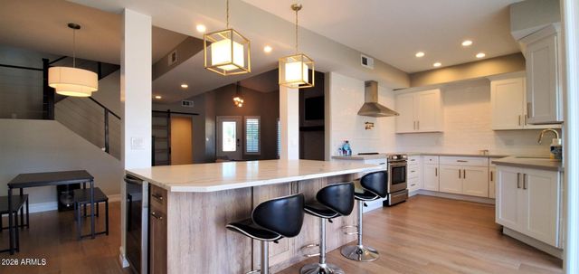 1301 W WINDRIFT Way, Gilbert, AZ 85233