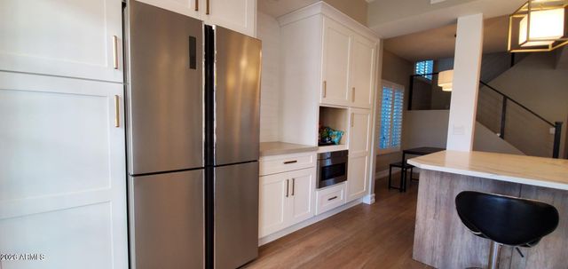1301 W WINDRIFT Way, Gilbert, AZ 85233