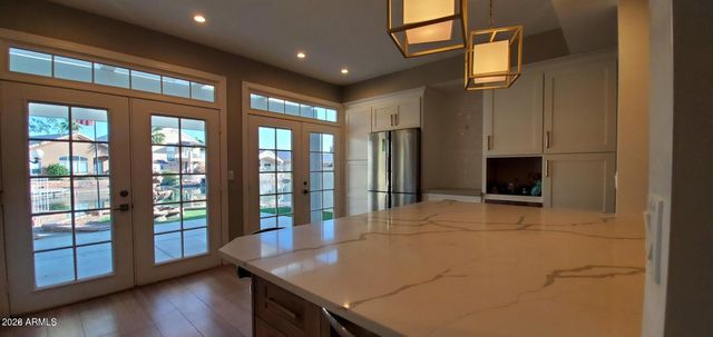 1301 W WINDRIFT Way, Gilbert, AZ 85233