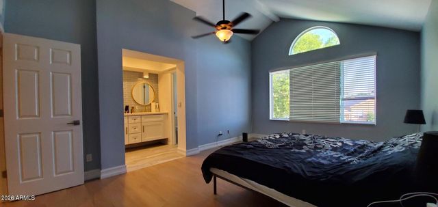 1301 W WINDRIFT Way, Gilbert, AZ 85233