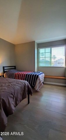 1301 W WINDRIFT Way, Gilbert, AZ 85233