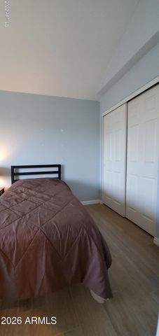 1301 W WINDRIFT Way, Gilbert, AZ 85233