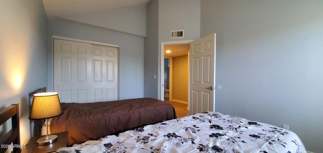 1301 W WINDRIFT Way, Gilbert, AZ 85233