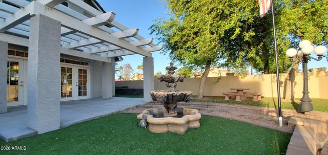 1301 W WINDRIFT Way, Gilbert, AZ 85233