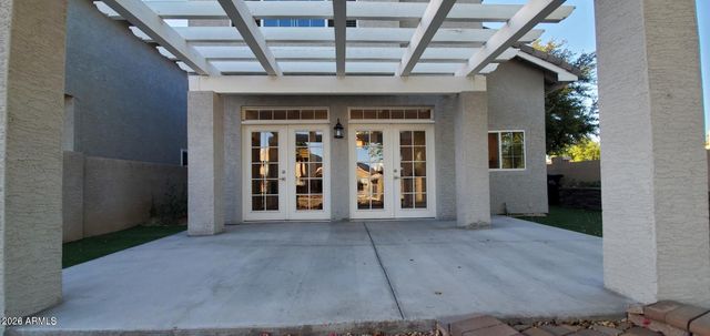 1301 W WINDRIFT Way, Gilbert, AZ 85233