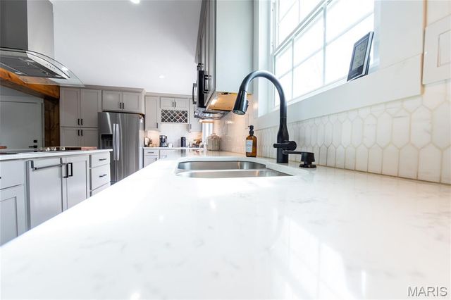 11720 County Road 5160, Rolla, MO 65401