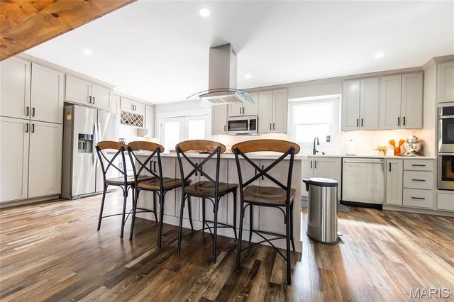 11720 County Road 5160, Rolla, MO 65401