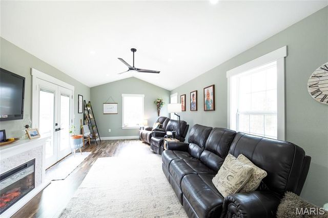 11720 County Road 5160, Rolla, MO 65401