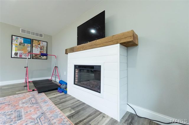 11720 County Road 5160, Rolla, MO 65401