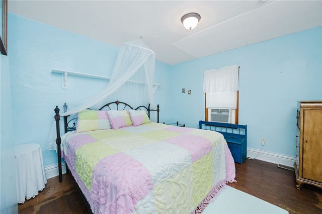 634 Ridge Ave, Ford City Boro, PA 16226