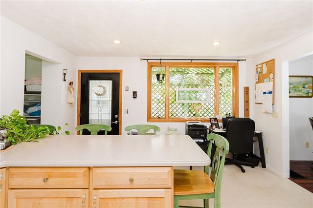 634 Ridge Ave, Ford City Boro, PA 16226