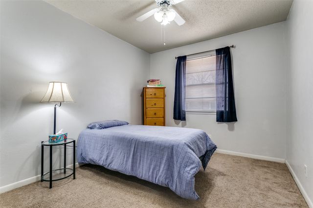 1904 Windlea Drive, Euless, TX 76040