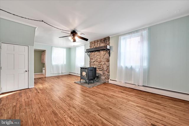 2093 NEW DANVILLE PIKE, Lancaster, PA 17603