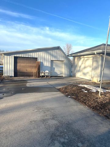 601 W Sycamore Street, Ogden, IA 50212