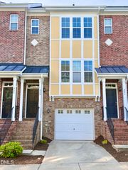 229 Dove Cottage Lane, Cary, NC 27519
