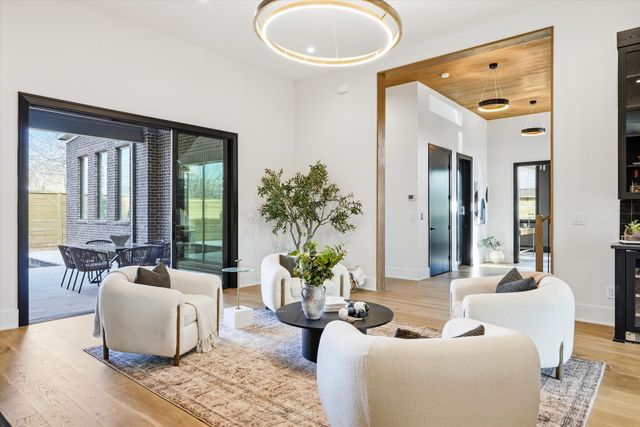 1309 Southside Cir, Nashville, TN 37212