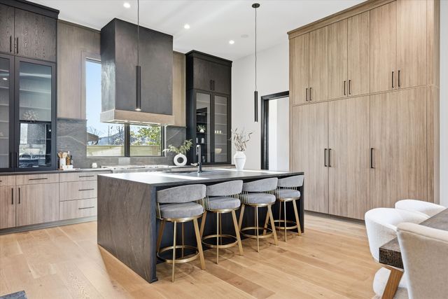 1309 Southside Cir, Nashville, TN 37212