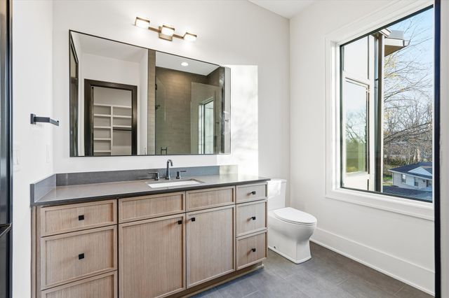 1309 Southside Cir, Nashville, TN 37212