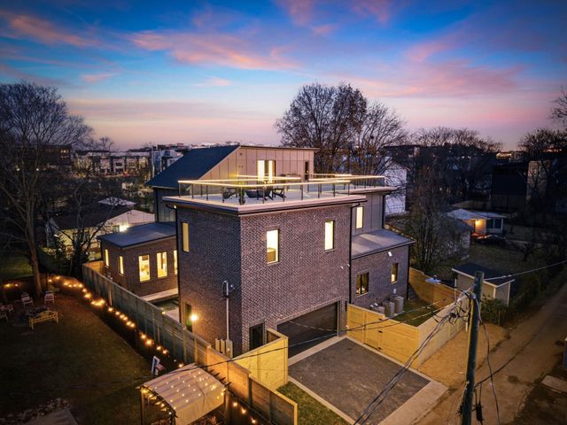 1309 Southside Cir, Nashville, TN 37212