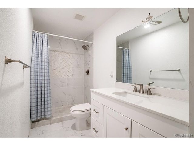 9656 Kalispell St, Commerce City, CO 80022
