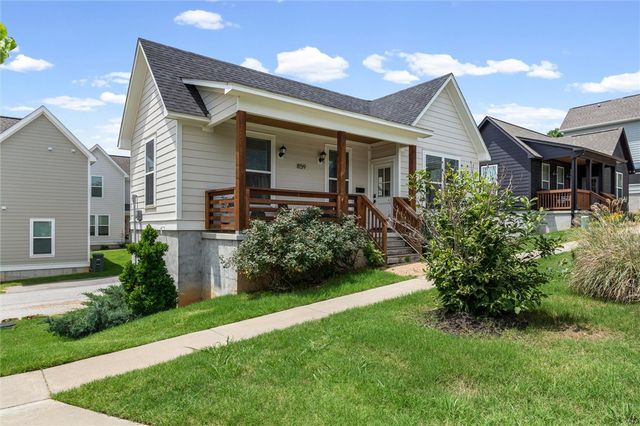 859 One Mile Road, Fayetteville, AR 72704