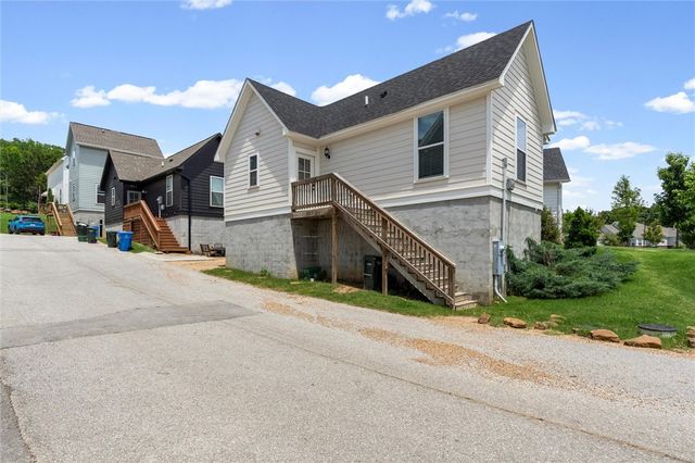 859 One Mile Road, Fayetteville, AR 72704