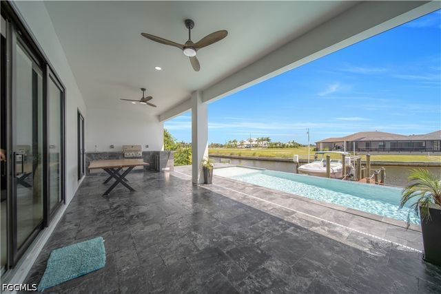 3224 Yucatan PKWY, Cape Coral, FL 33993