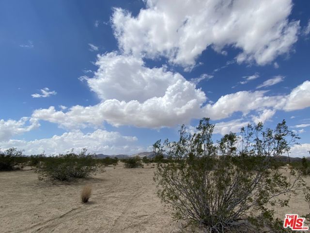 403 Sun Beam Avenue, Other - See Remarks, CA 92252