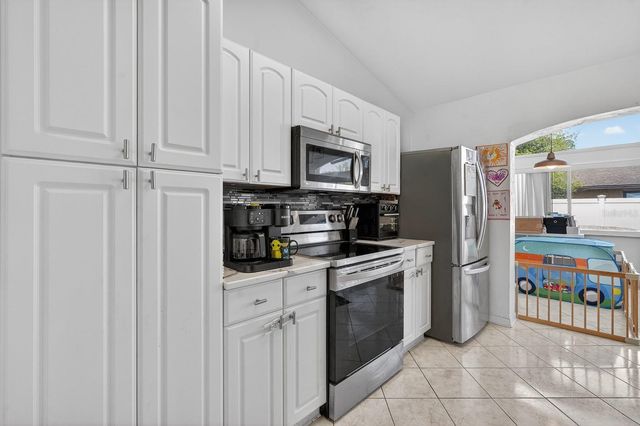 1 WELLWATER DRIVE, Palm Coast, FL 32164