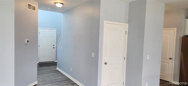 33307 Blue Spruce Drive, Sterling Heights, MI 48310